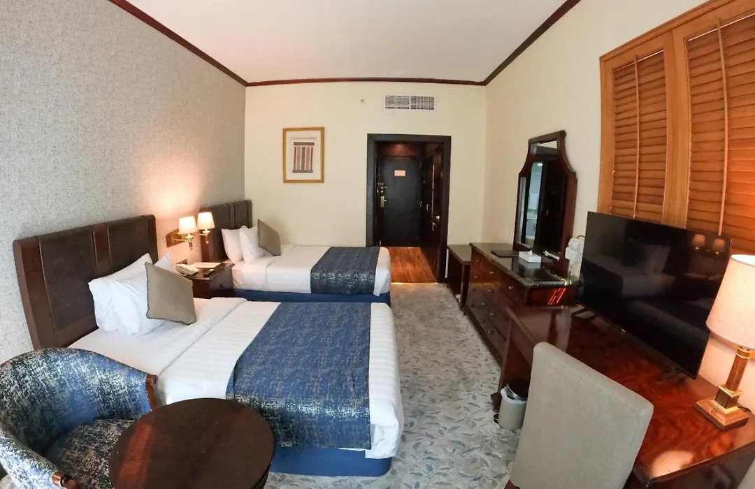 Knight Armour Hotel-1