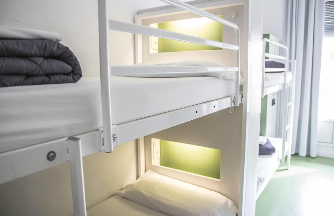 Sant Jordi Hostels Rock Palace-1