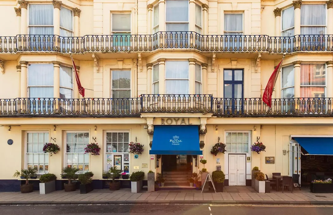 Royal Hotel-1