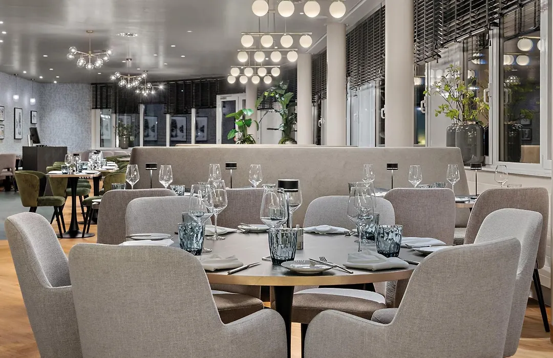 Leonardo Hotel Mainz-1