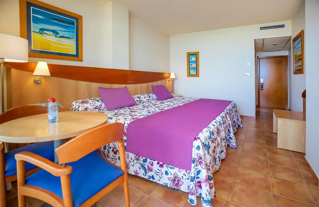 Hotel Servigroup Marina Playa-1