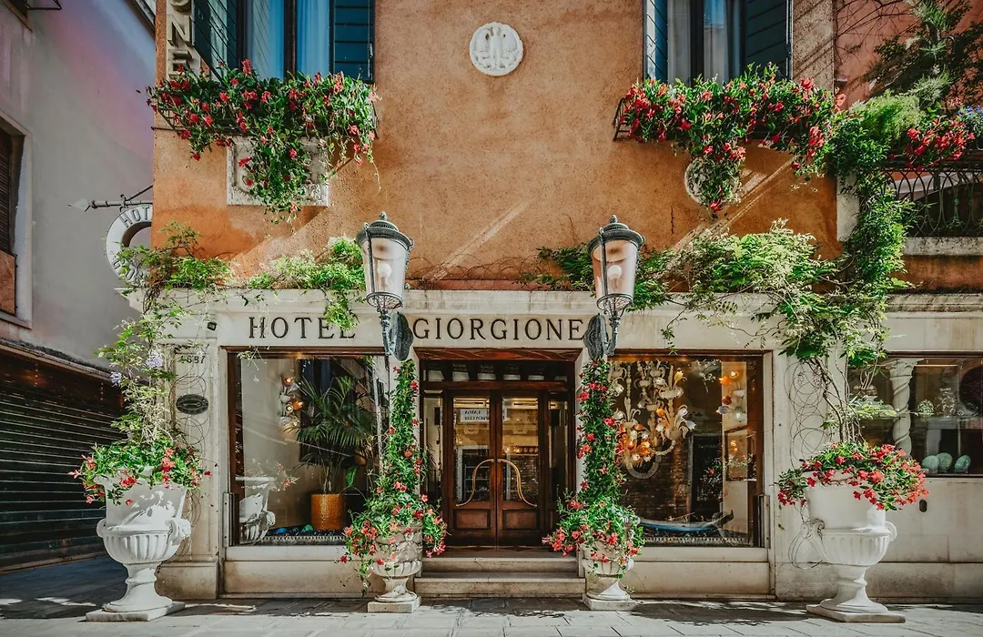 Hotel Giorgione-1