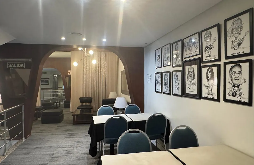 Hotel La Perla-1
