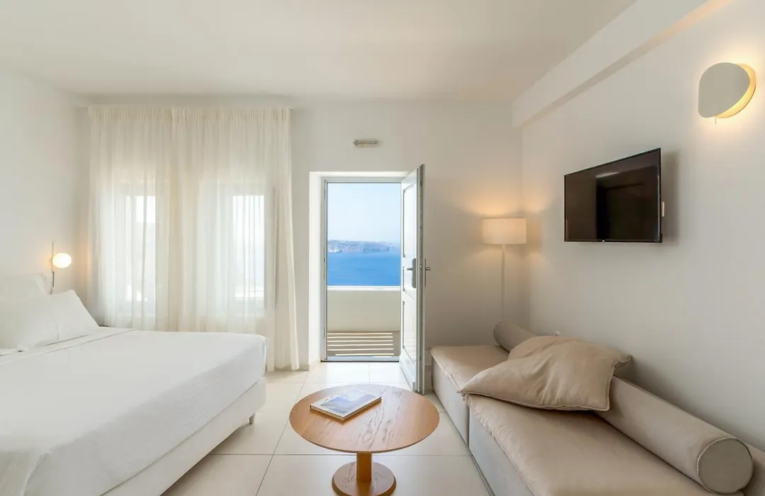 Lilium Hotel Santorini-1