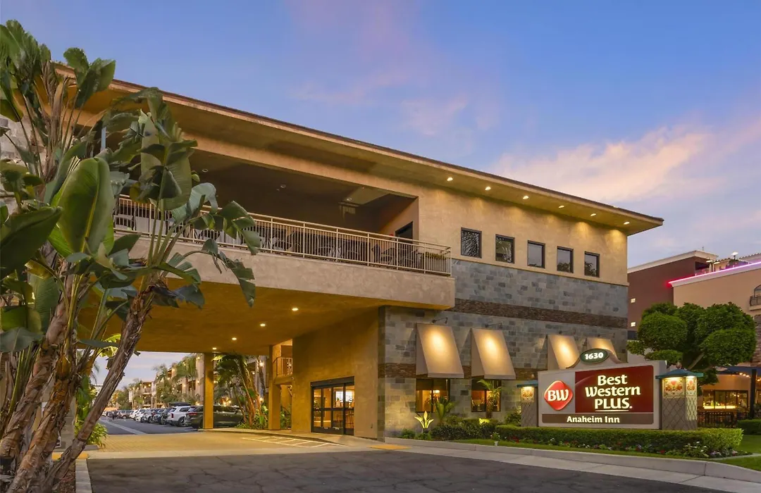 Best Western Plus Anaheim Inn-1