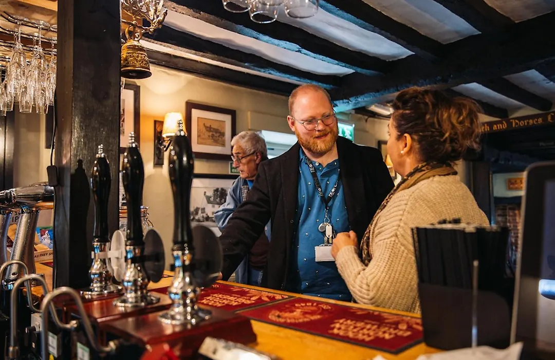The Coach And Horses-1