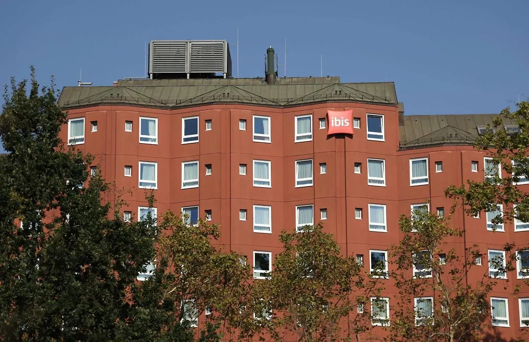 Ibis Frankfurt Centrum-1