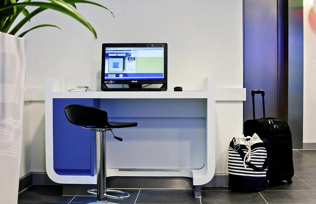 Ibis Budget Dresden City-1