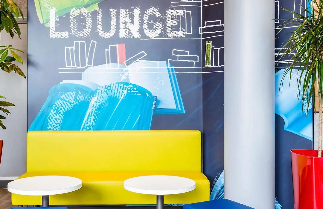 Ibis Budget Rueil Malmaison-1
