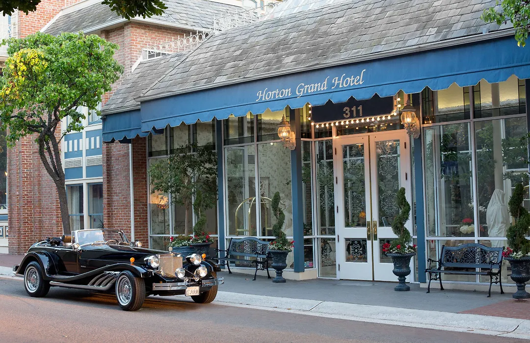 Horton Grand Hotel-1