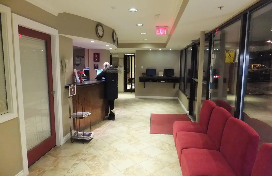 North Vancouver Hotel-1