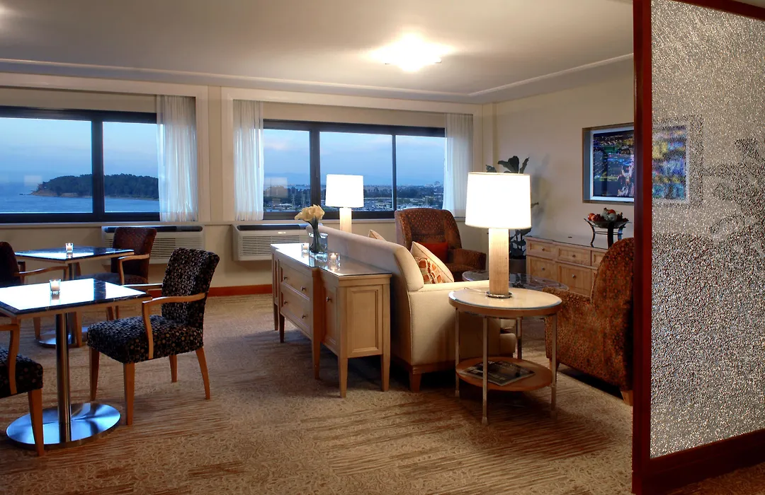 Hilton San Francisco Airport Bayfront - No Resort Fee-1