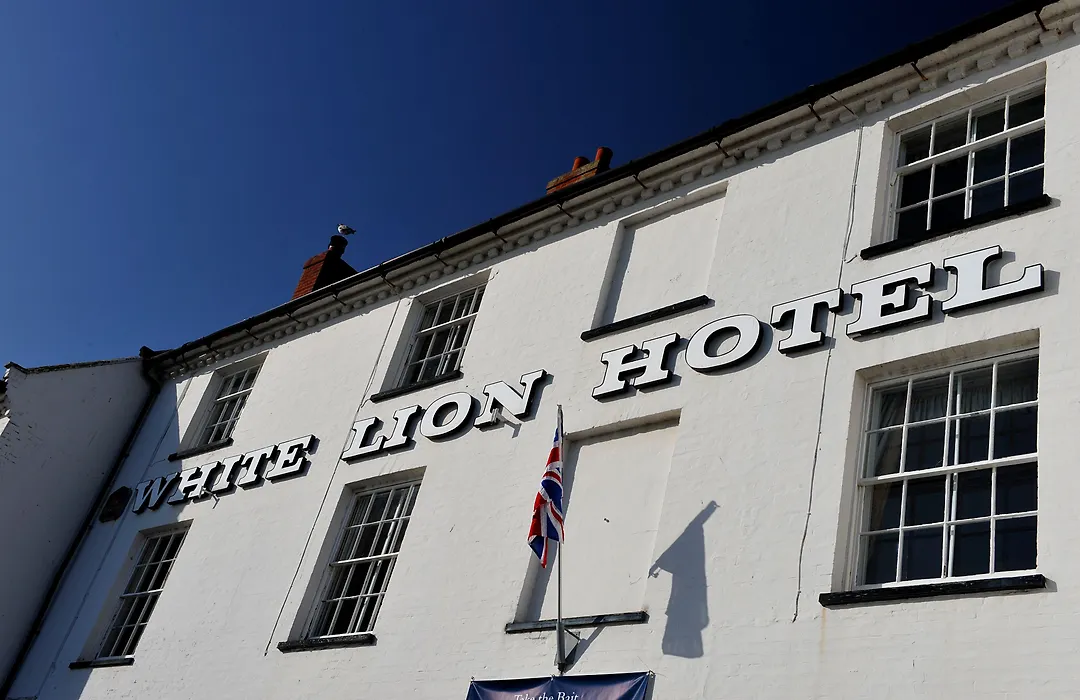 The White Lion Hotel-1