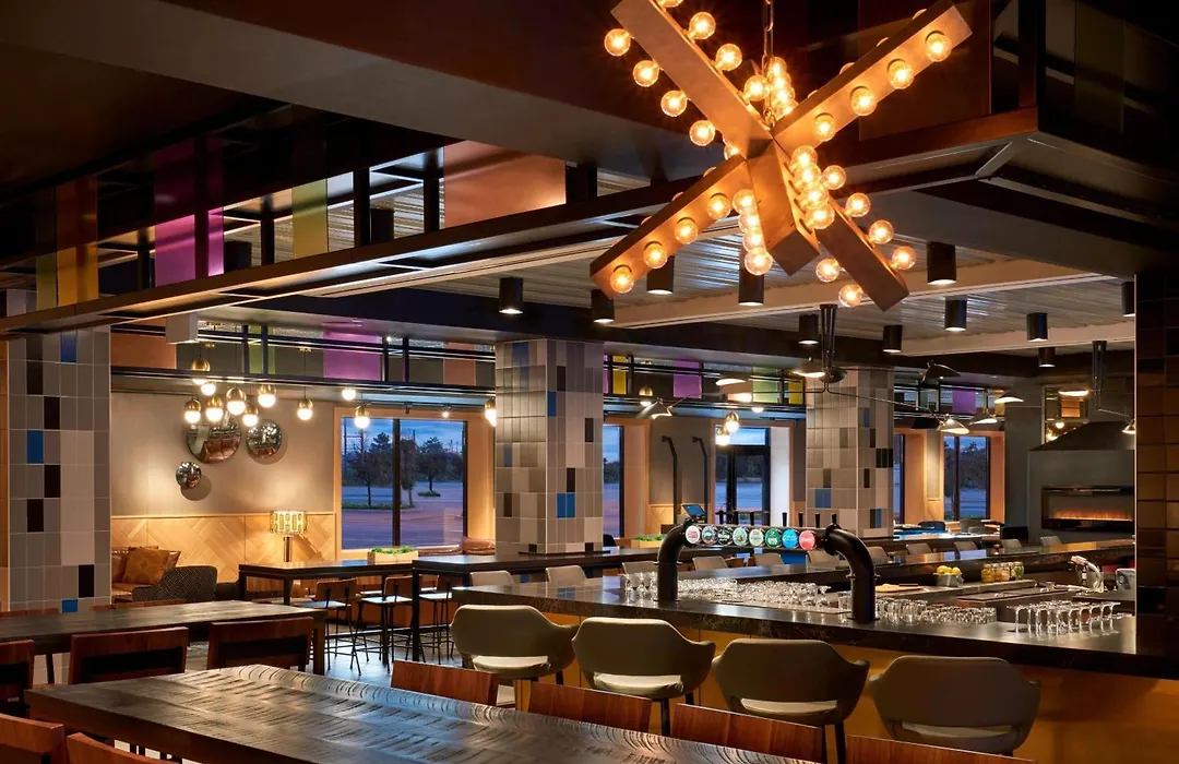 Delta Hotels By Marriott Toronto Airport & Conference Centre-1