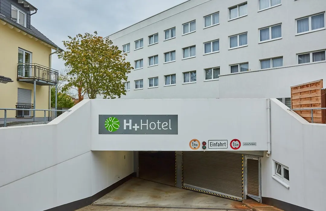 H+ Hotel Darmstadt-1