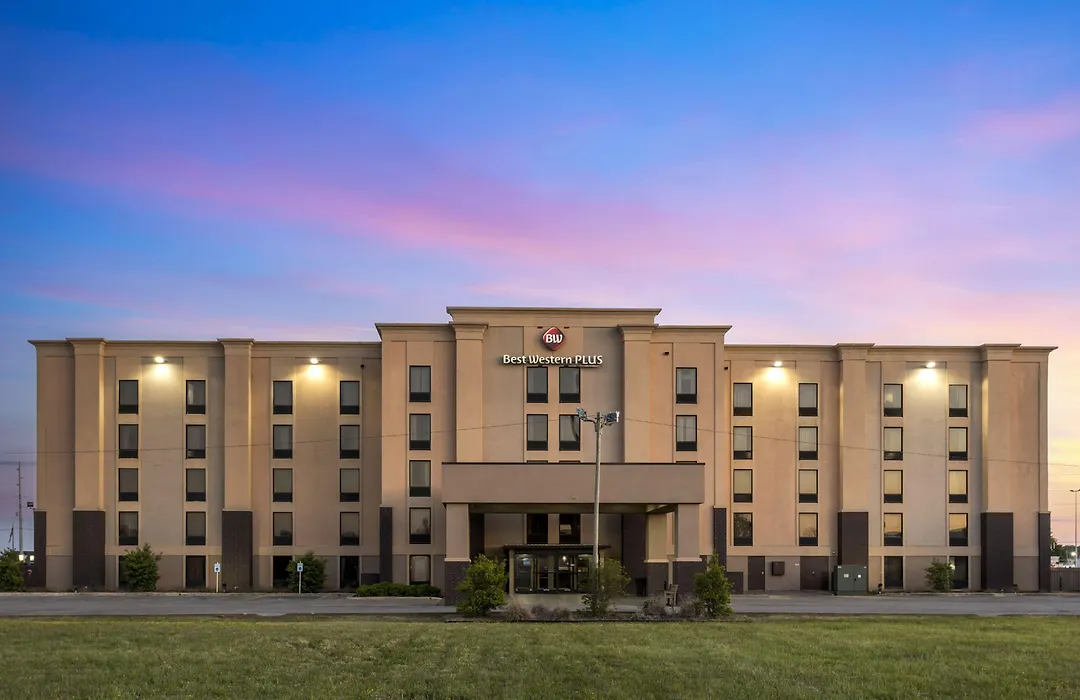 Best Western Plus- Jonesboro-1