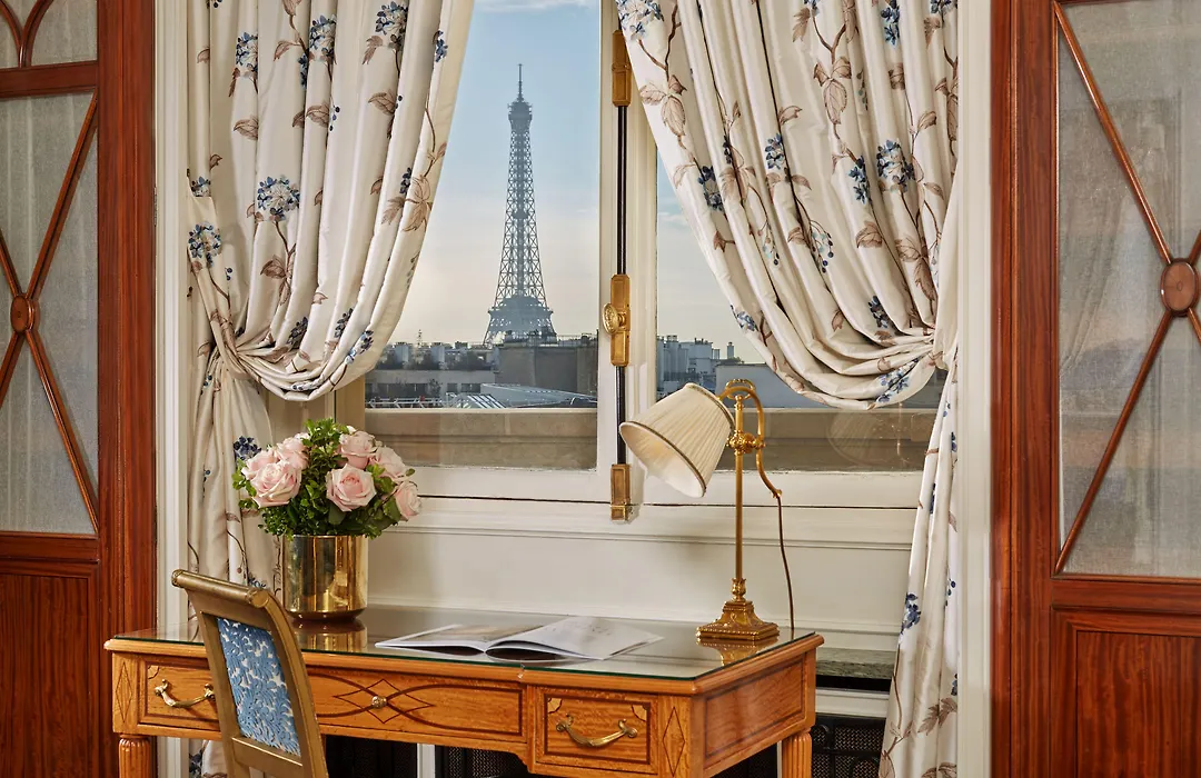Hotel Raphael-1