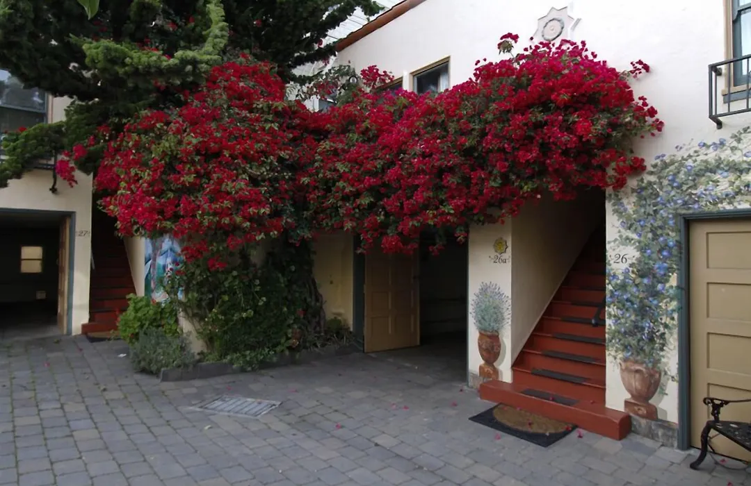Marina Motel-1