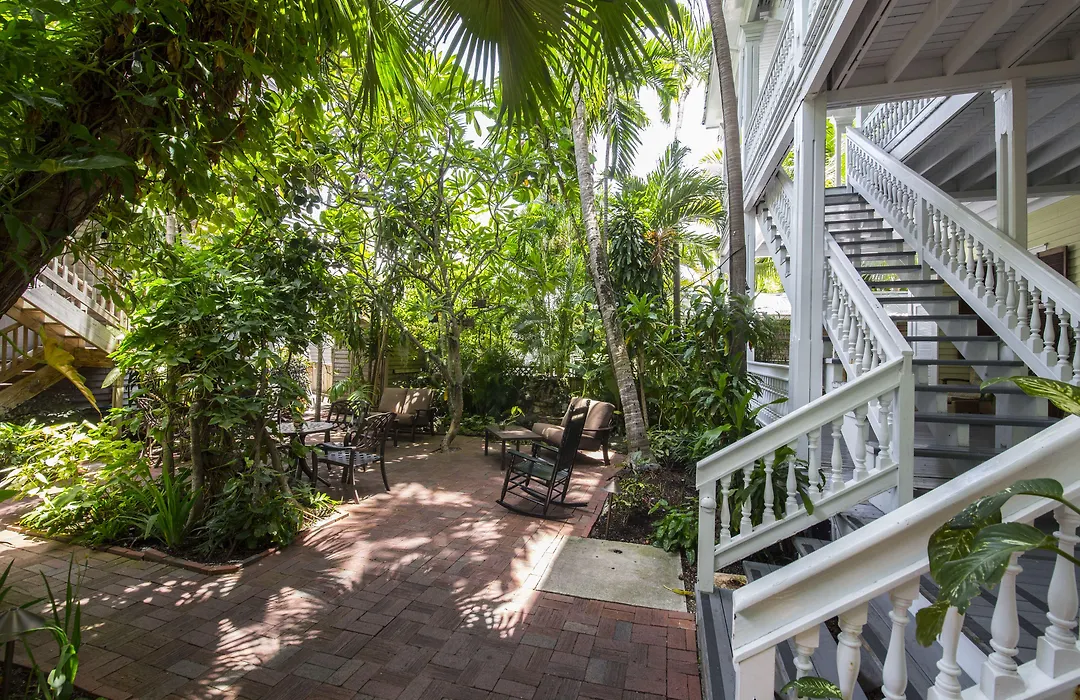 Island City House-1