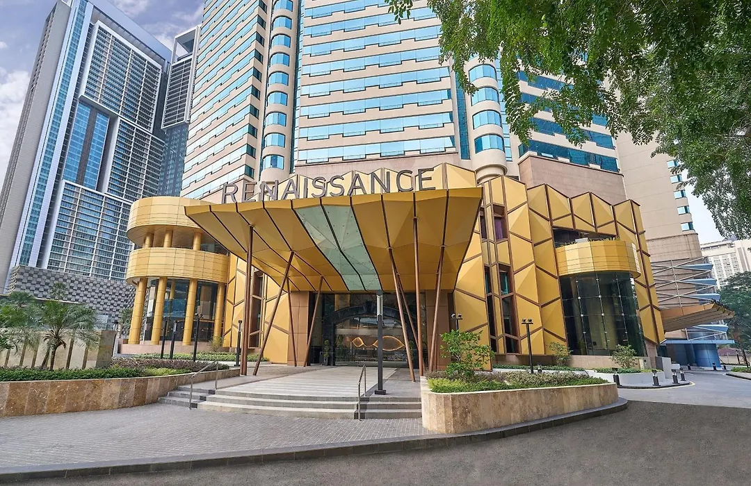 Renaissance Kuala Lumpur Hotel & Convention Centre-1