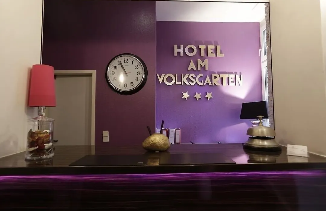 Hotel Am Volksgarten-1