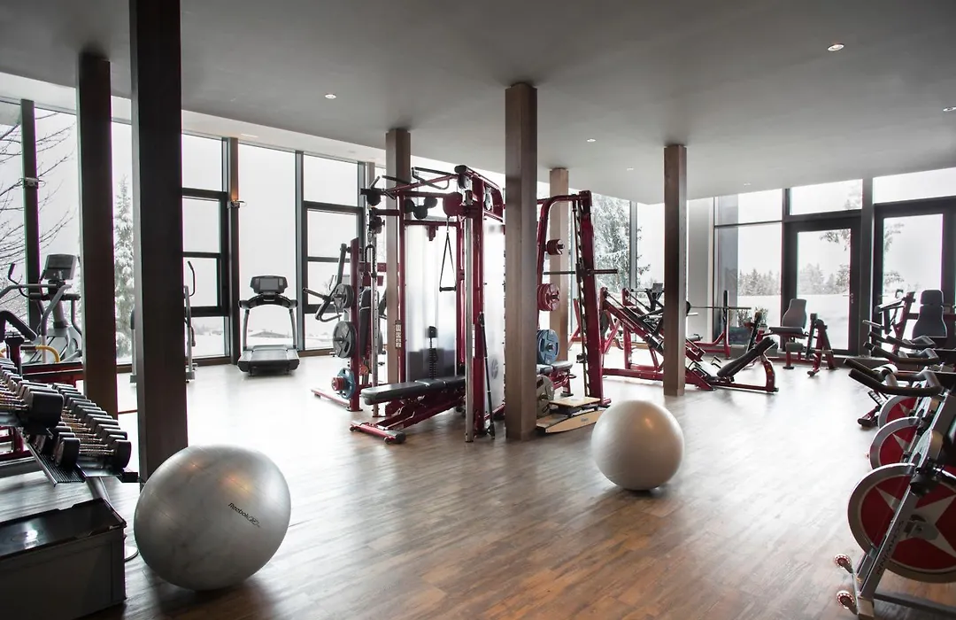 Crans Ambassador-1