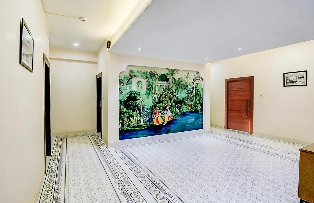 Townhouse Chandpole Metro Station Formerly Hotel Raghuraj Palace-1