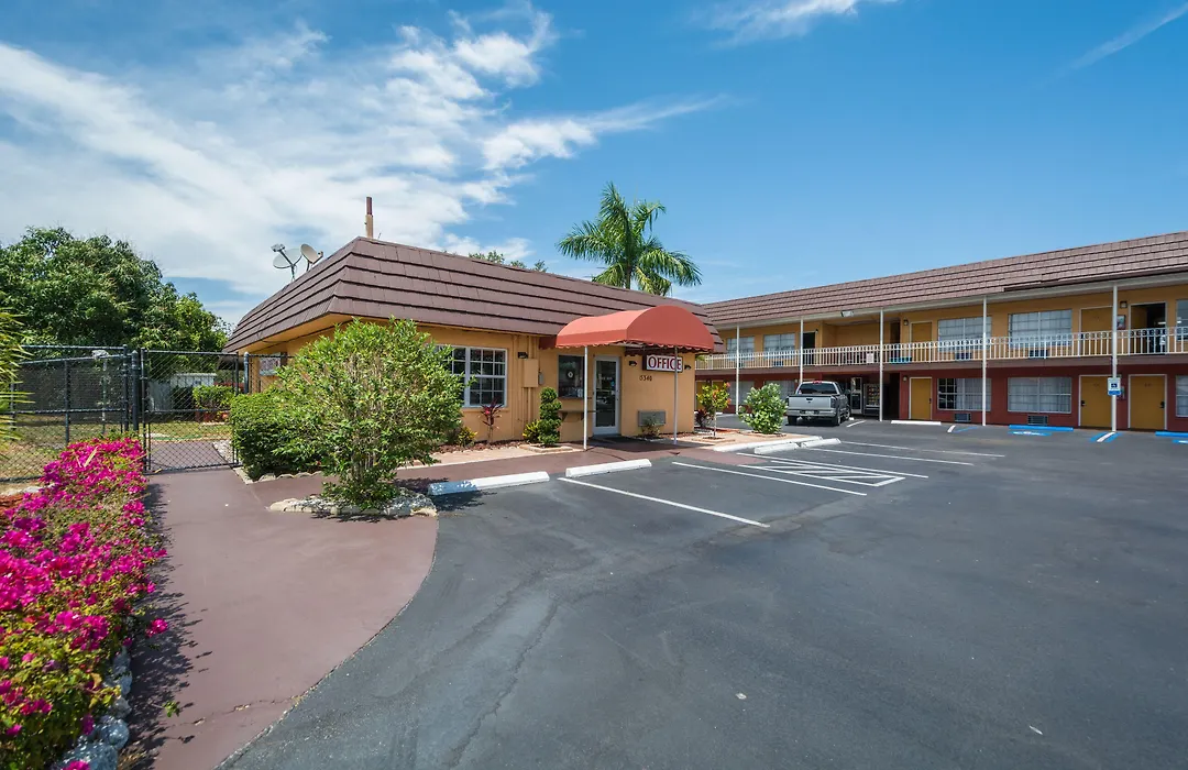 SureStay Hotel by Best Western Sarasota Lido Beach-1