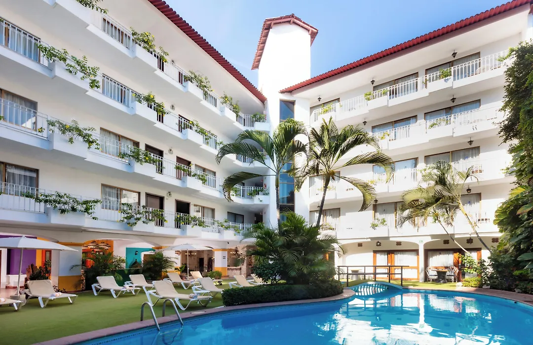 Los Arcos Suites-1