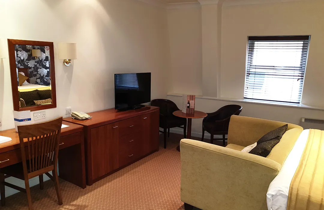 Red Lion Hotel-1