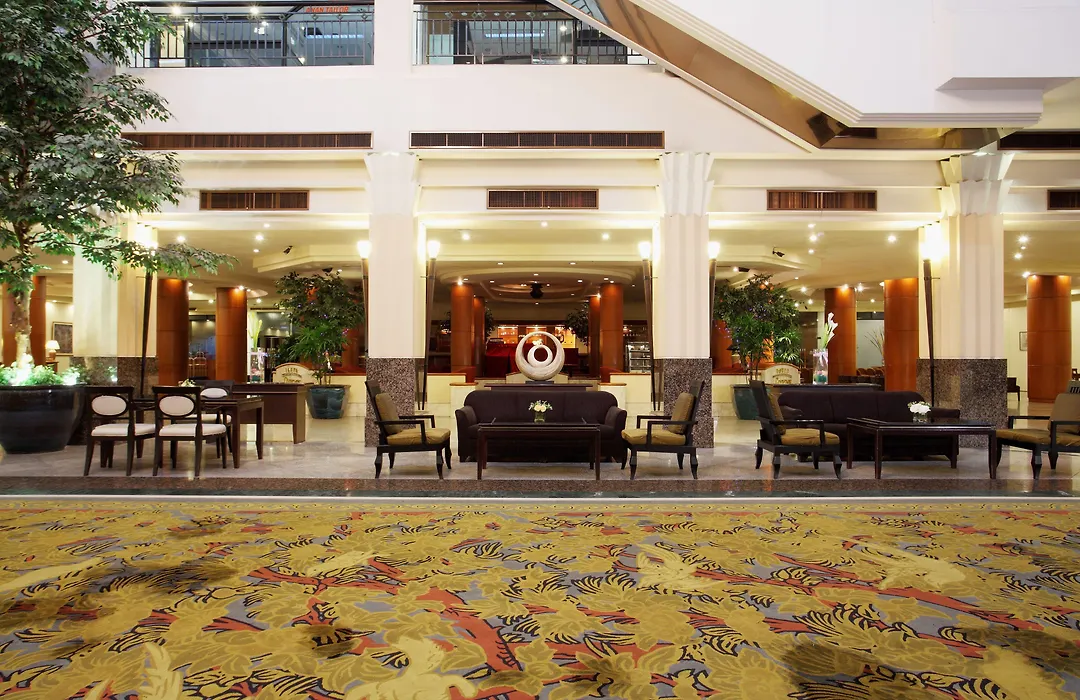 Twin Towers Hotel-1
