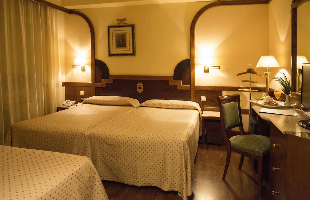 Hotel Maria Luisa-1