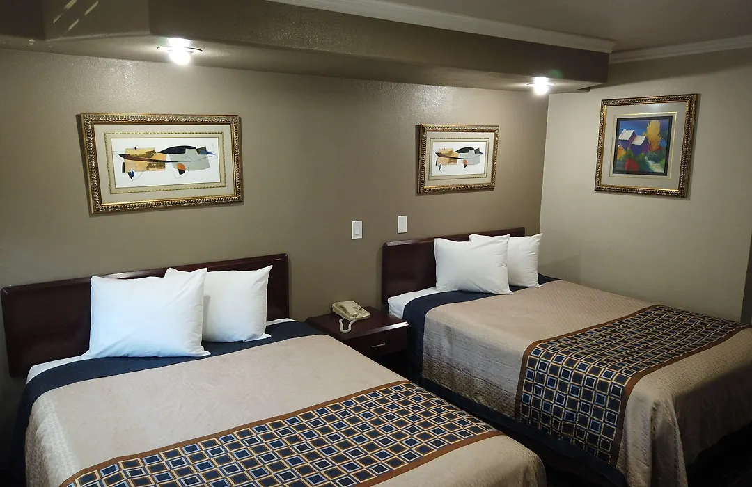 Little Boy Blue Motel-1
