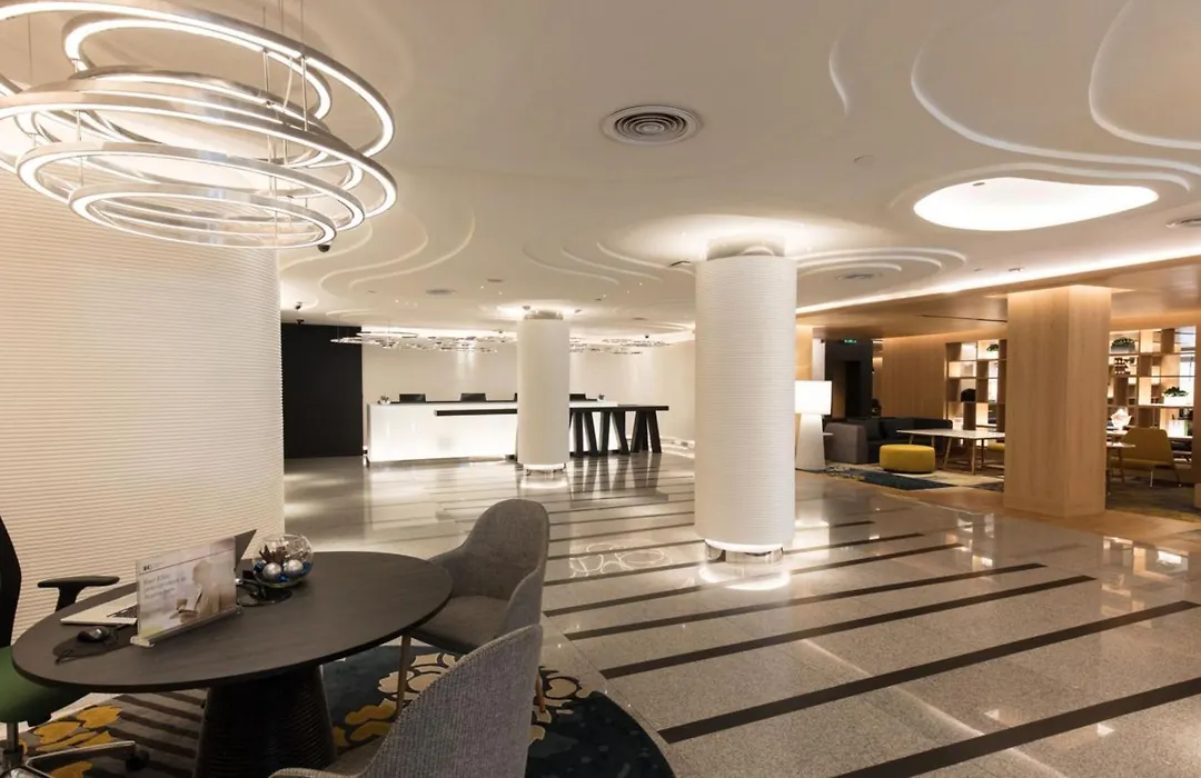 Holiday Inn Bangkok By Ihg-1