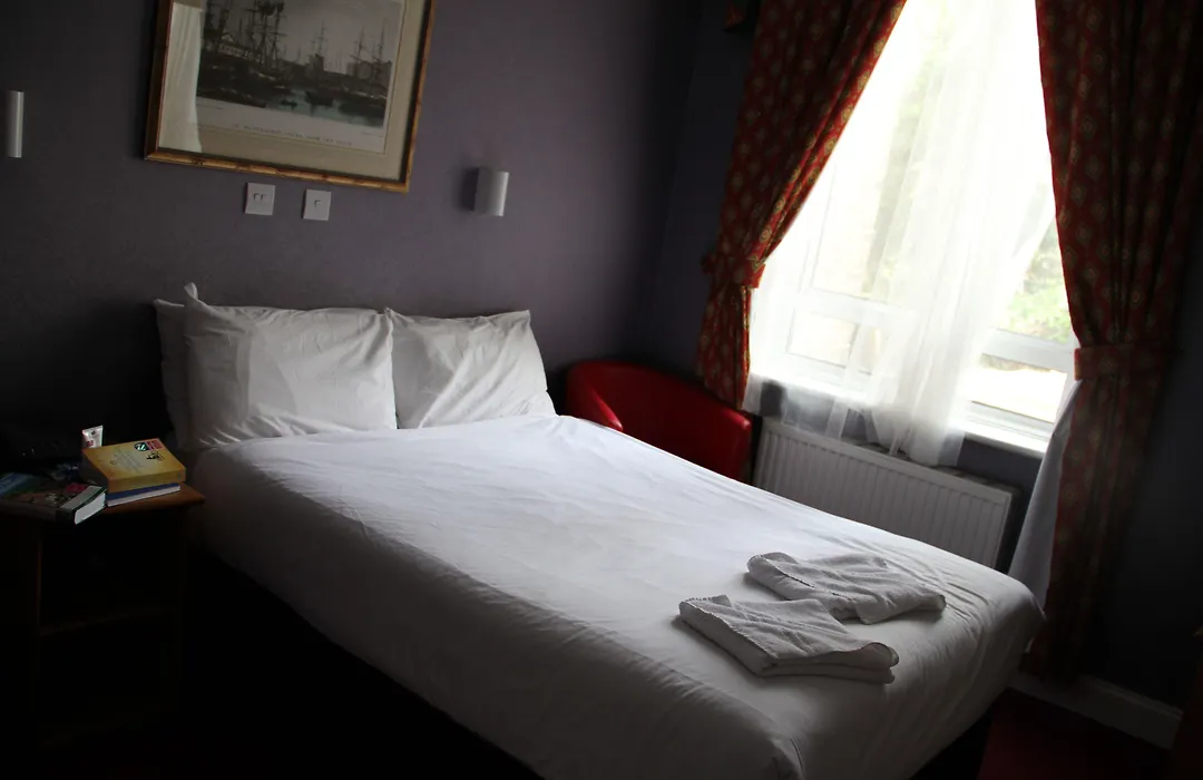 Lord Kensington Hotel-1