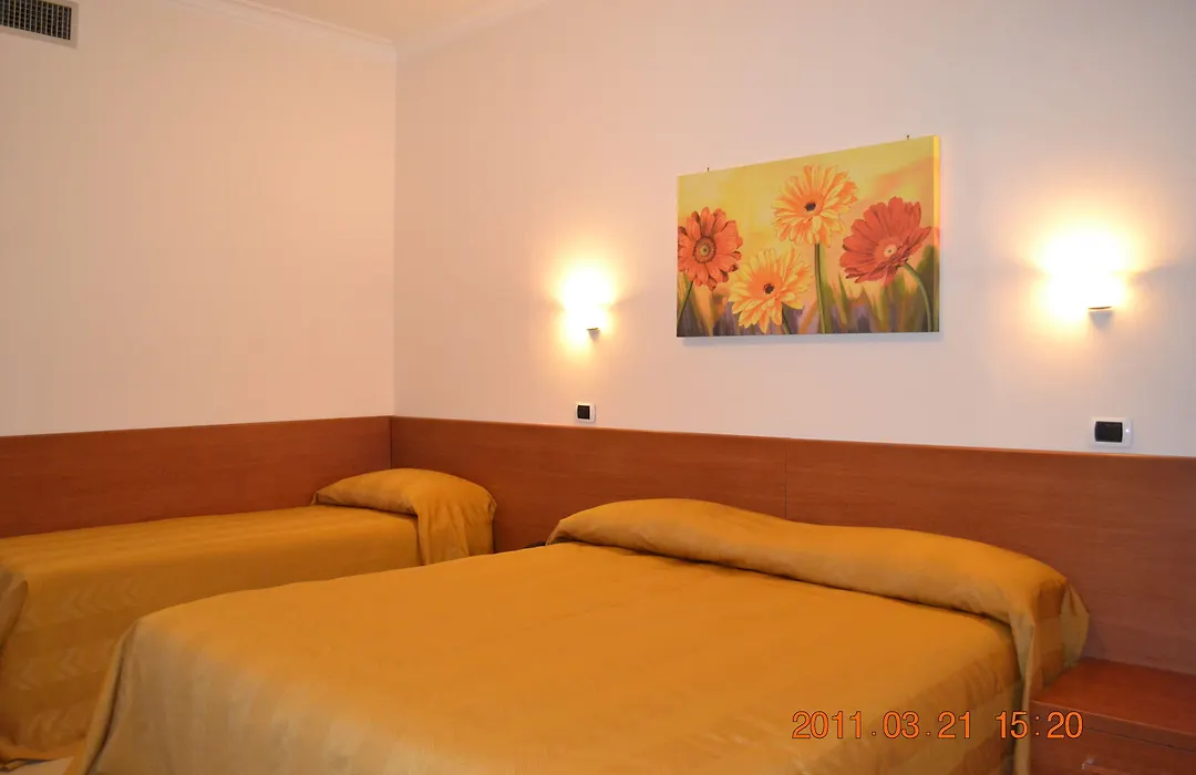Hotel Everest-1