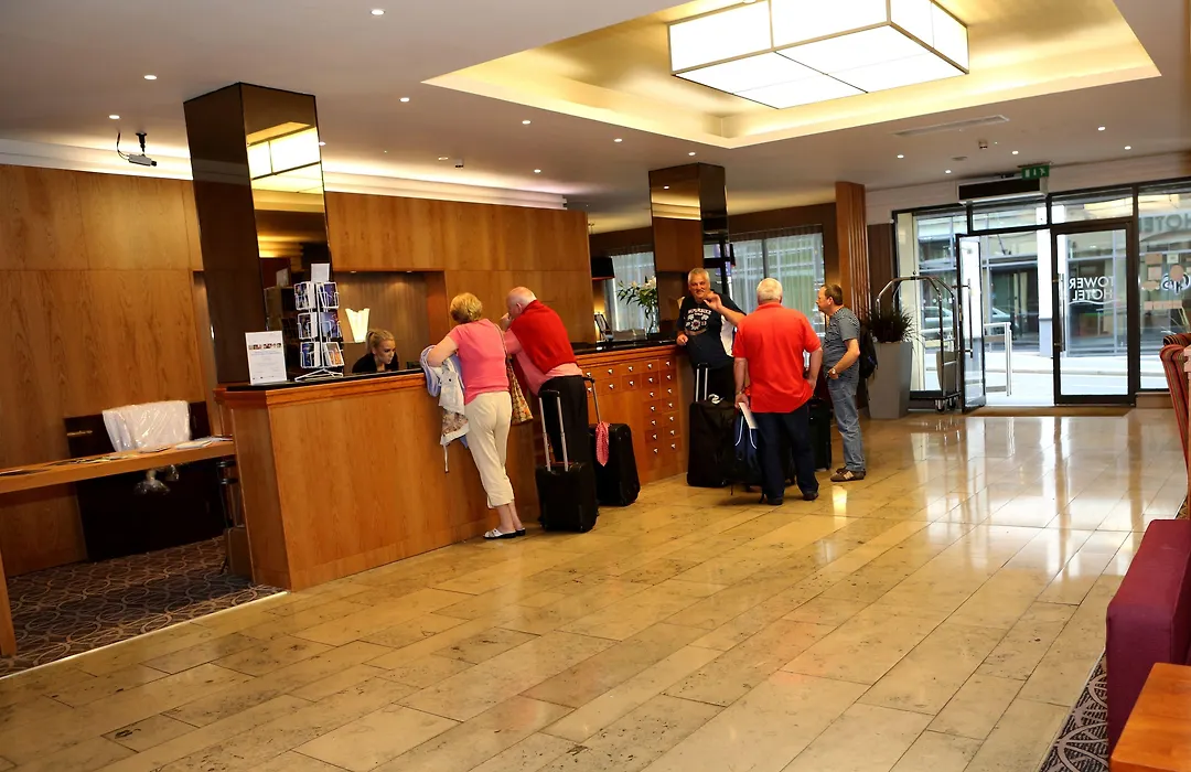 Maldron Hotel Derry-1