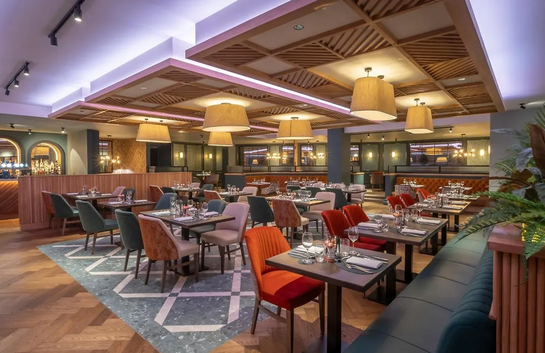 Bracken Court Hotel-1