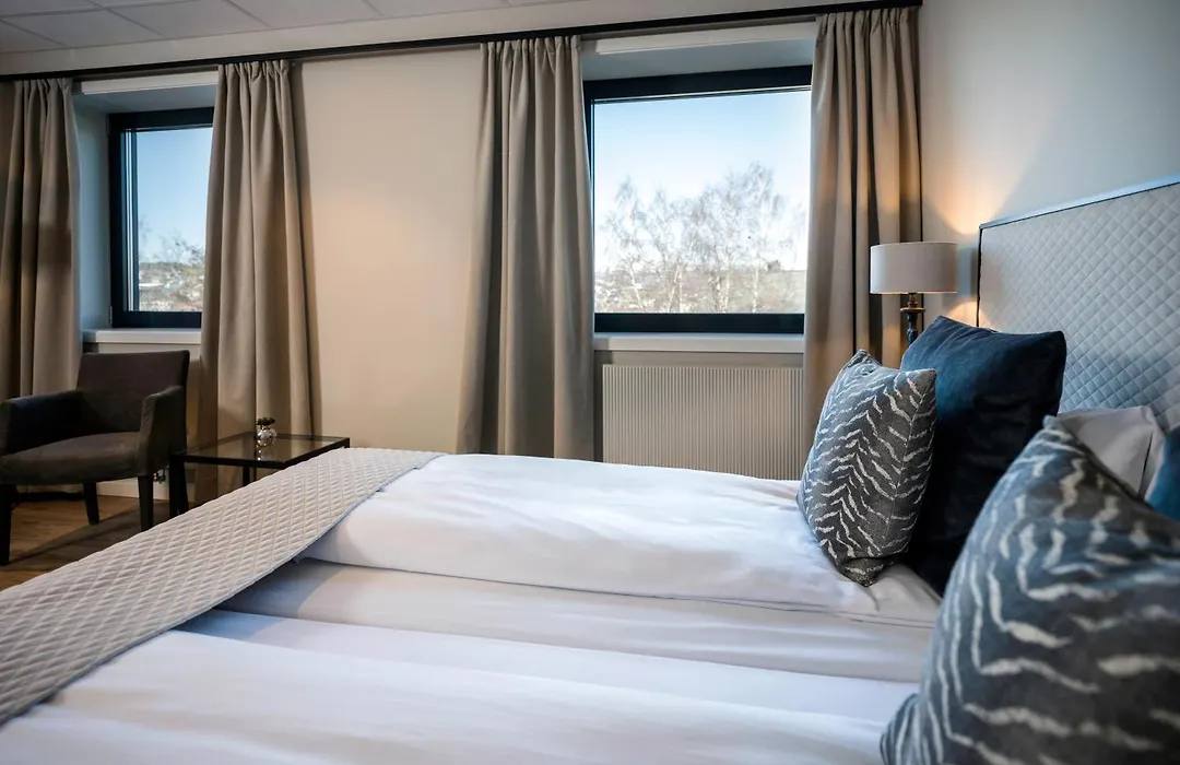 Quality Hotel Grand Royal-1