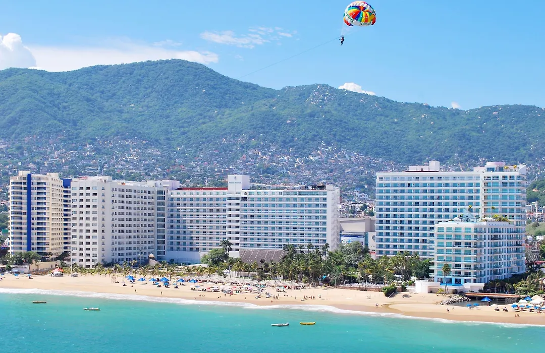 Emporio Acapulco-1