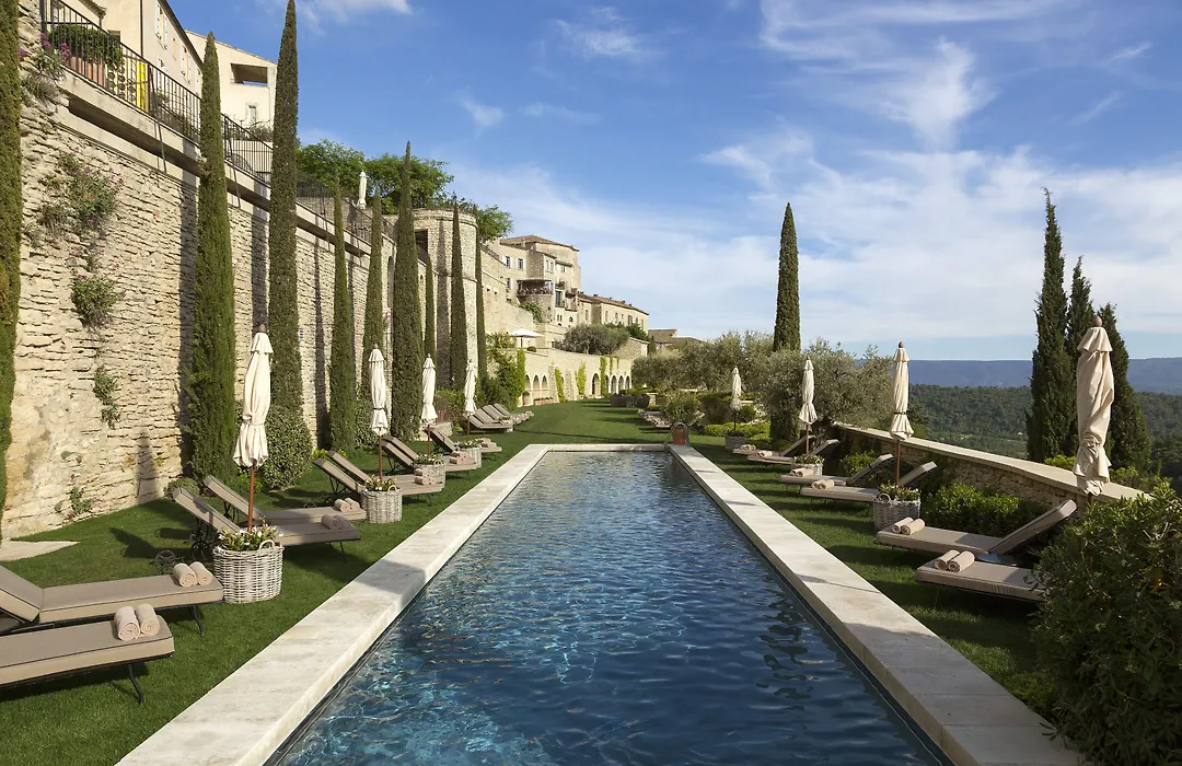 Airelles Gordes, La Bastide-1