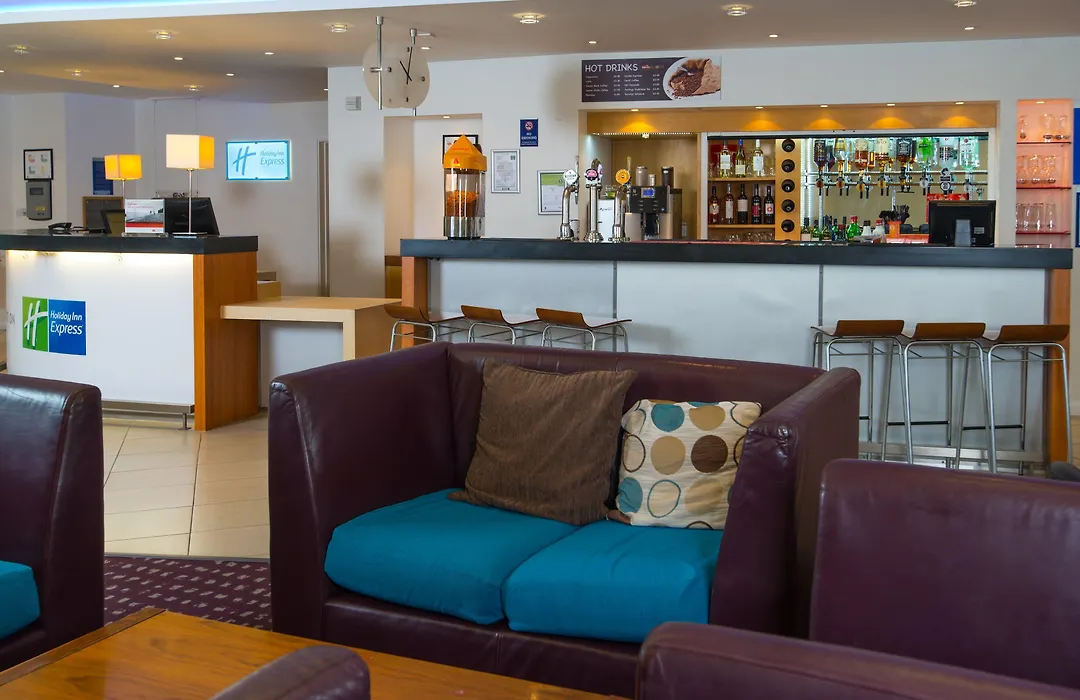 Holiday Inn Express Bedford By Ihg-1