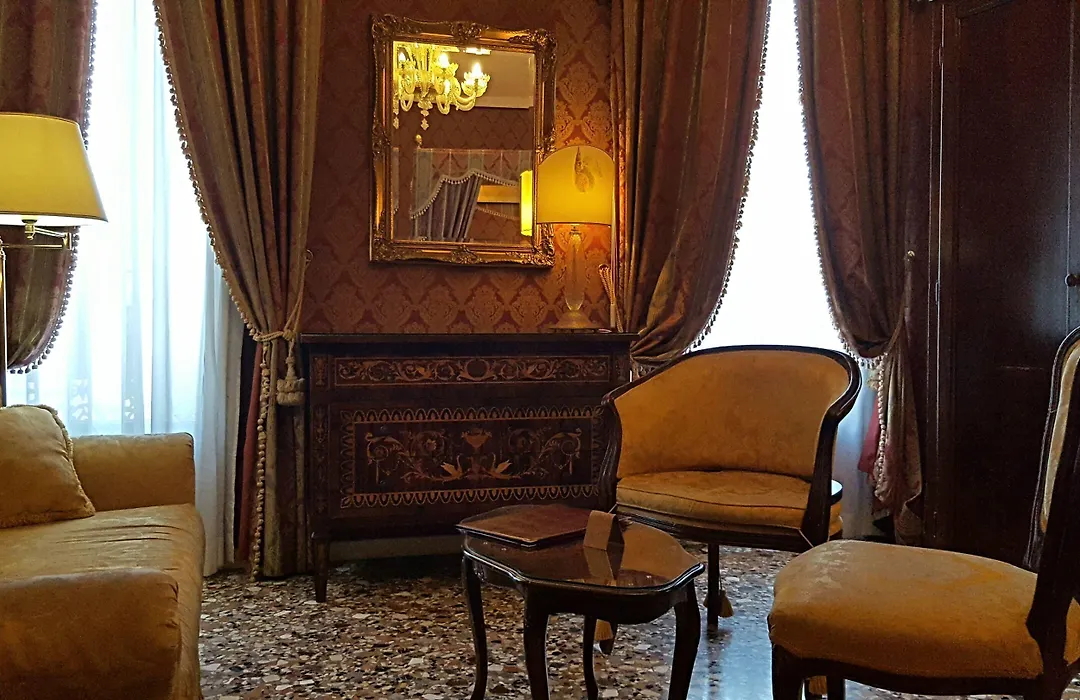 Casa Pisani Canal-1