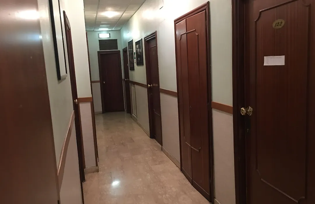 Hotel Planet-1