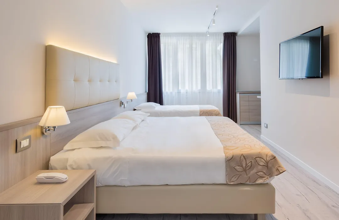 Hotel Delfino Venezia Mestre-1