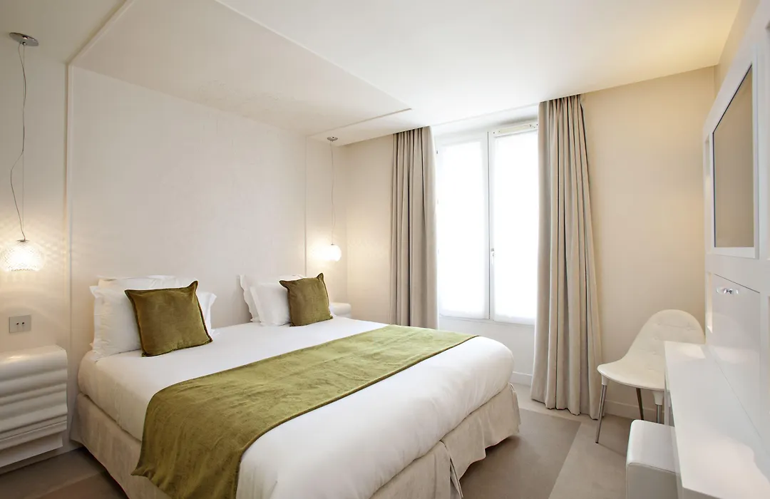 Hotel Elysée Secret-1