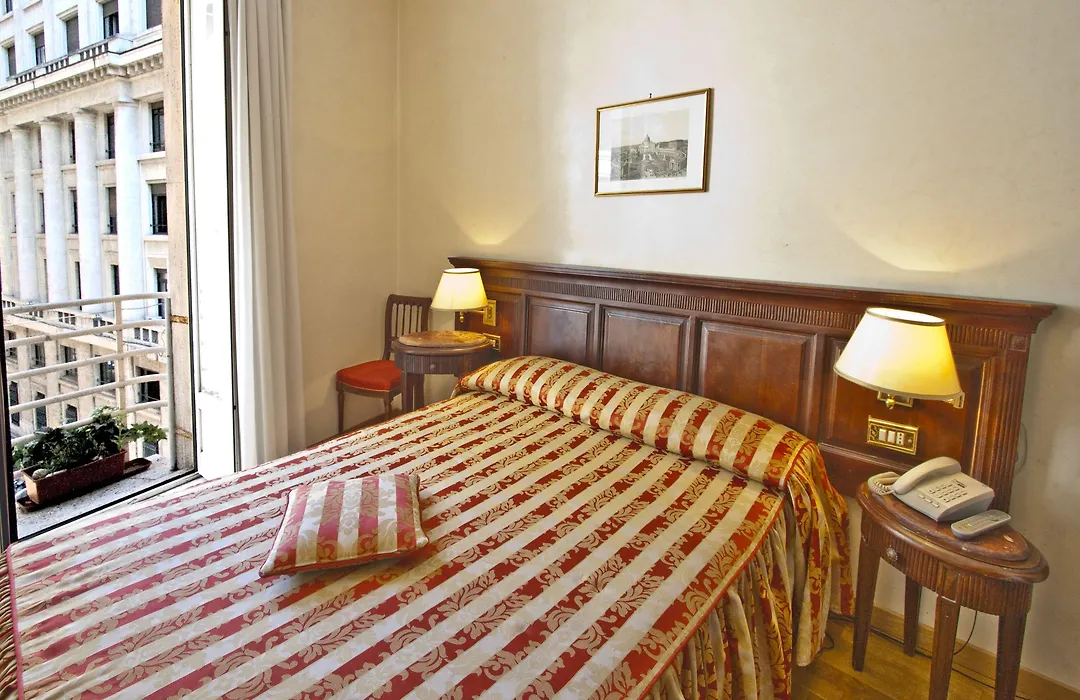 Hotel Cinquantatre-1