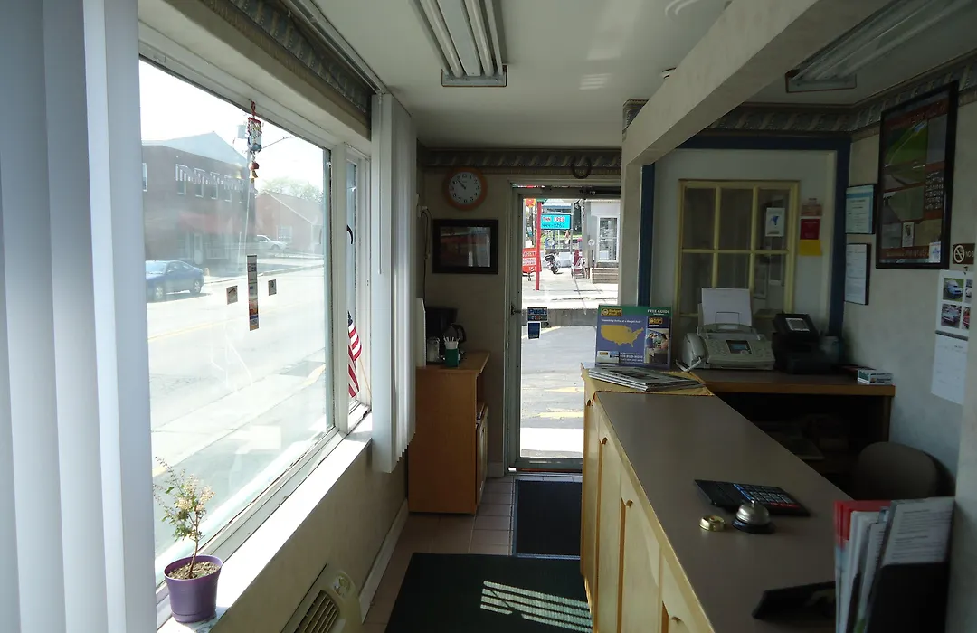 Budget Host Inn Somerset-1