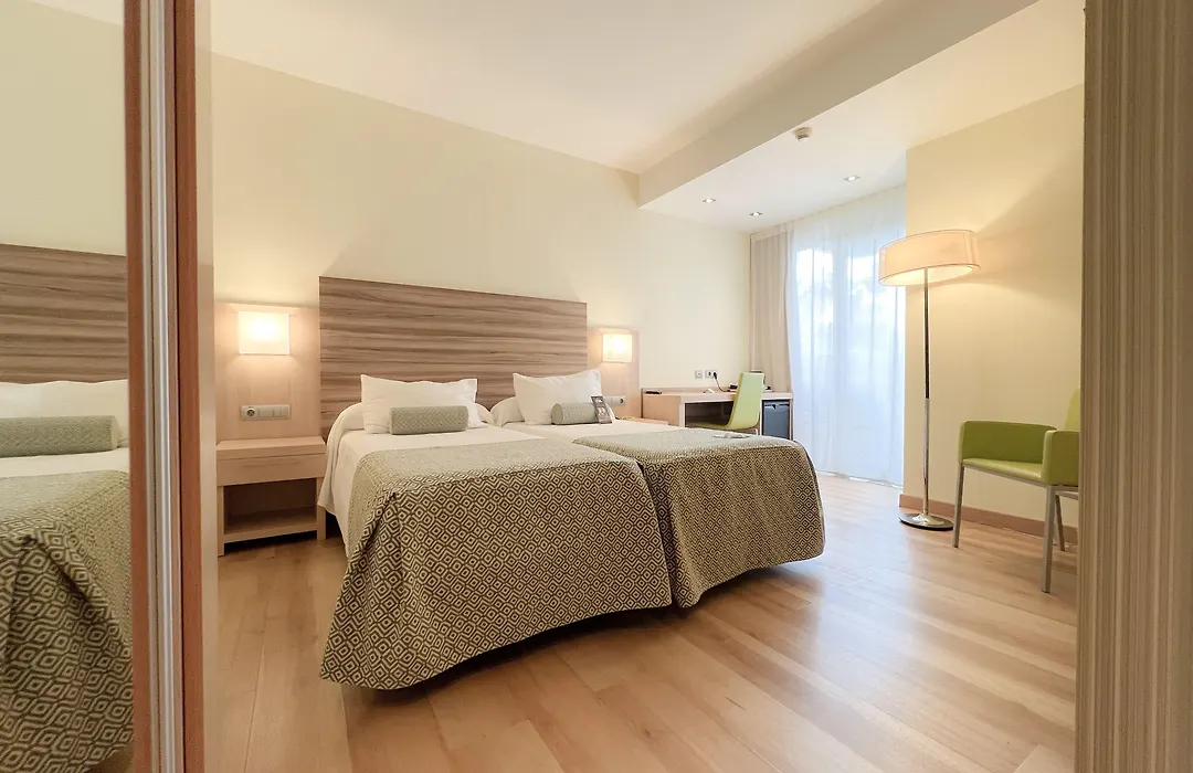 Riviera Beachotel - Adults Recommended-1