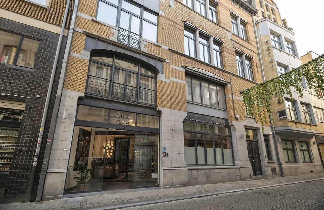 Alma Grand Place Hotel-1